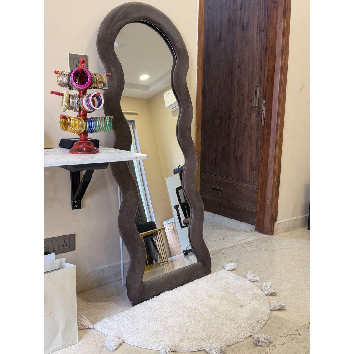 Wavy Full-Length Floor Mirror seller photo 3
