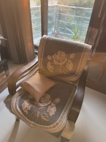 3+1+1 Sofa plus centre table video