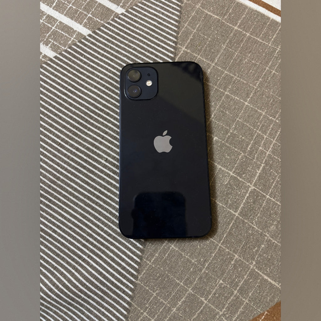 iPhone 12 64GB Black