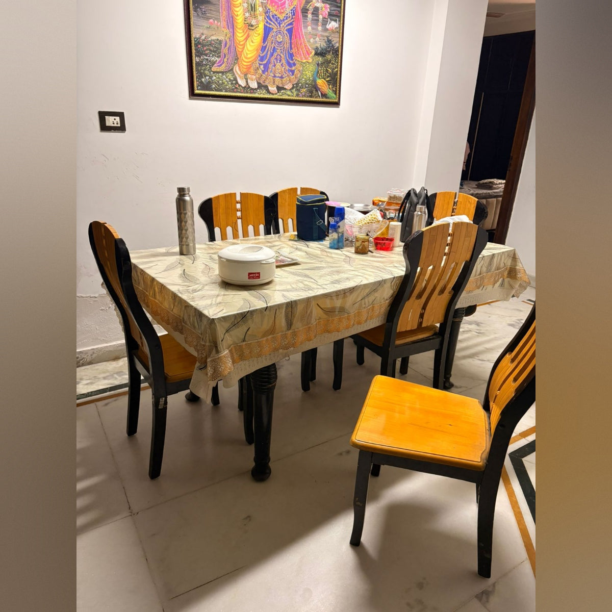 6-Seater Glass Top Dining Table