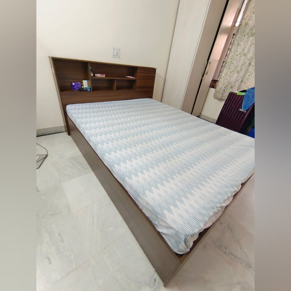 Neelkamal Queen Size Bed