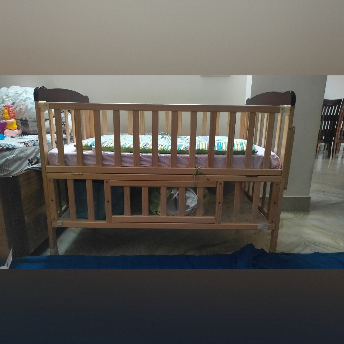 Babyhug Wooden Cot + Mattress