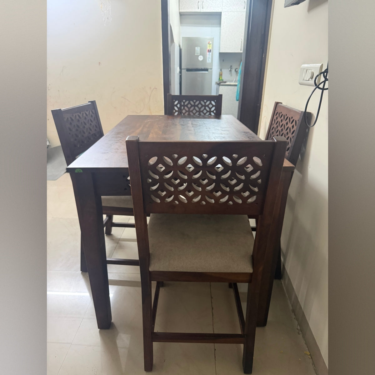 Wakefit Fanila Sheesham Wood 4-Seater Dining Set