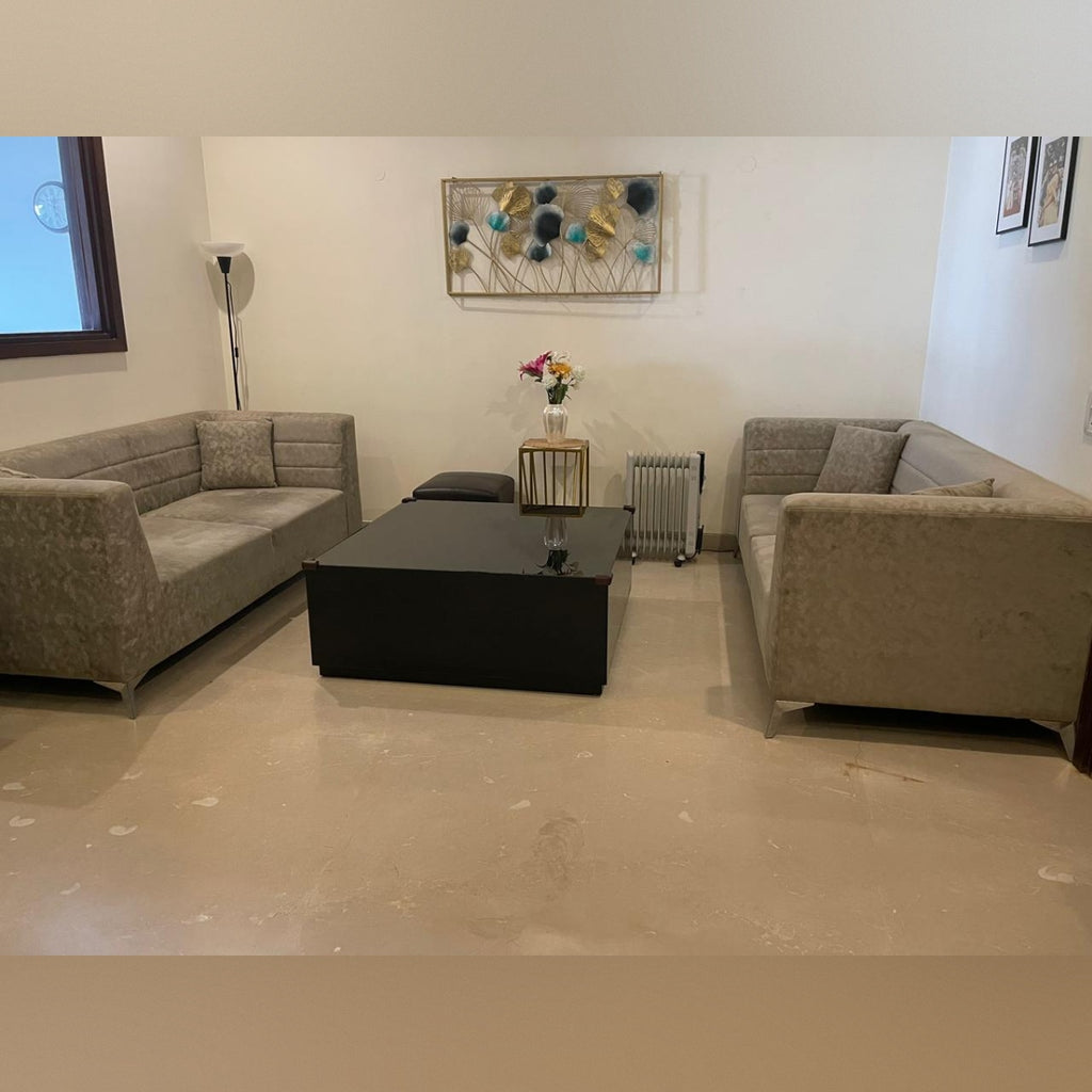 6 seater sofa + 1 centre + 1 side table