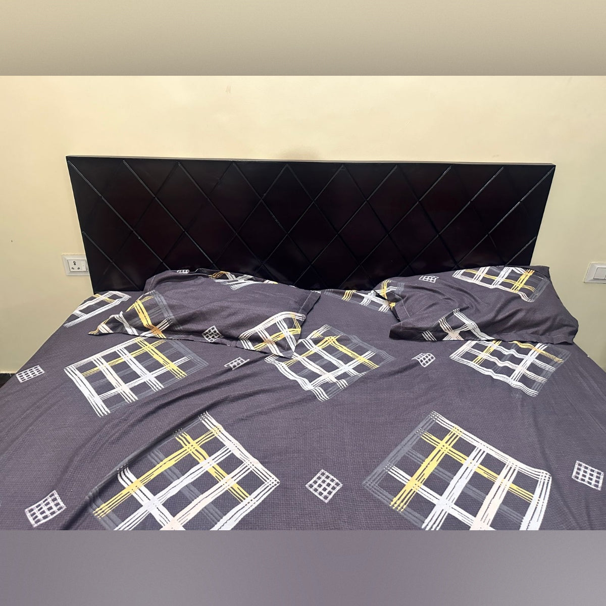 King size bed with mattress