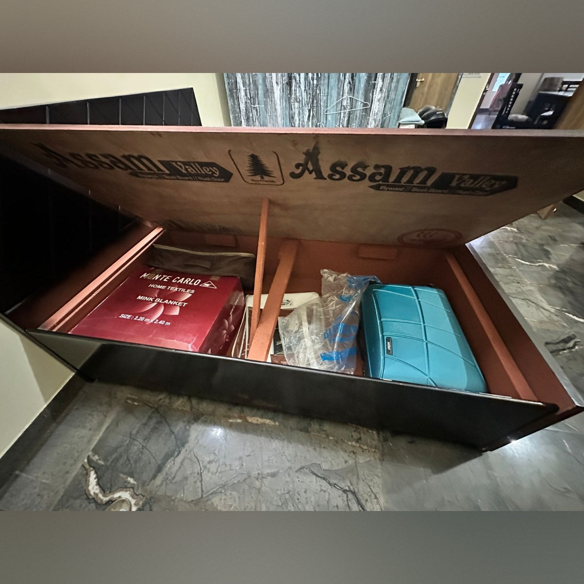 King size bed with mattress