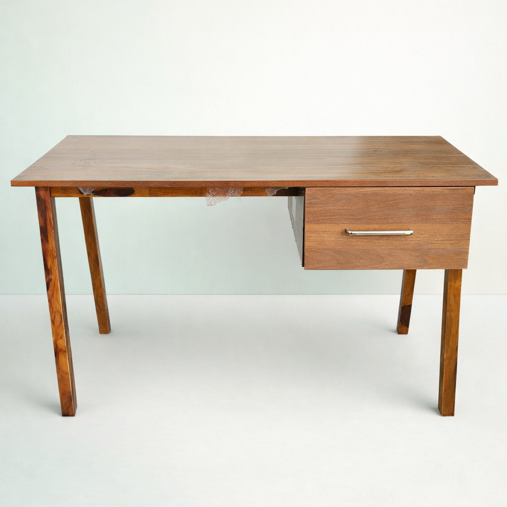 Wakefit Engineered Wood Study Table