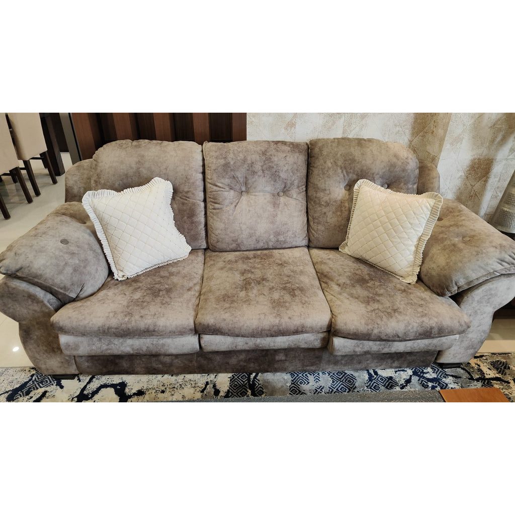 Durian 3+3+2 Fabric Sofa Set - used sofa in Gurugram - photo 2