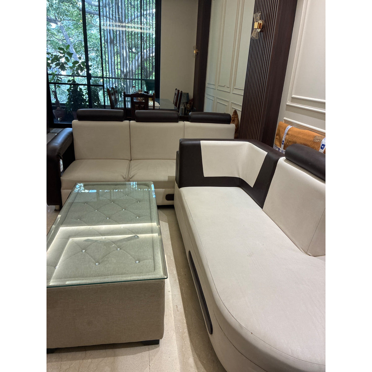L-Shaped 5-Seater Fabric Sofa - used living room in Delhi - photo 4