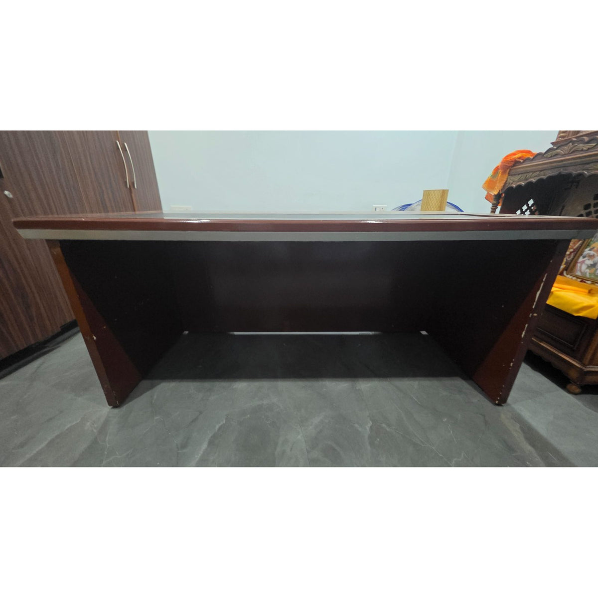 Executive Office Table - used study and office in Gurugram - photo 7