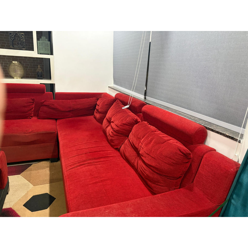 Red Sectional Sofa - used furniture or appliance in Gurugram - photo 2