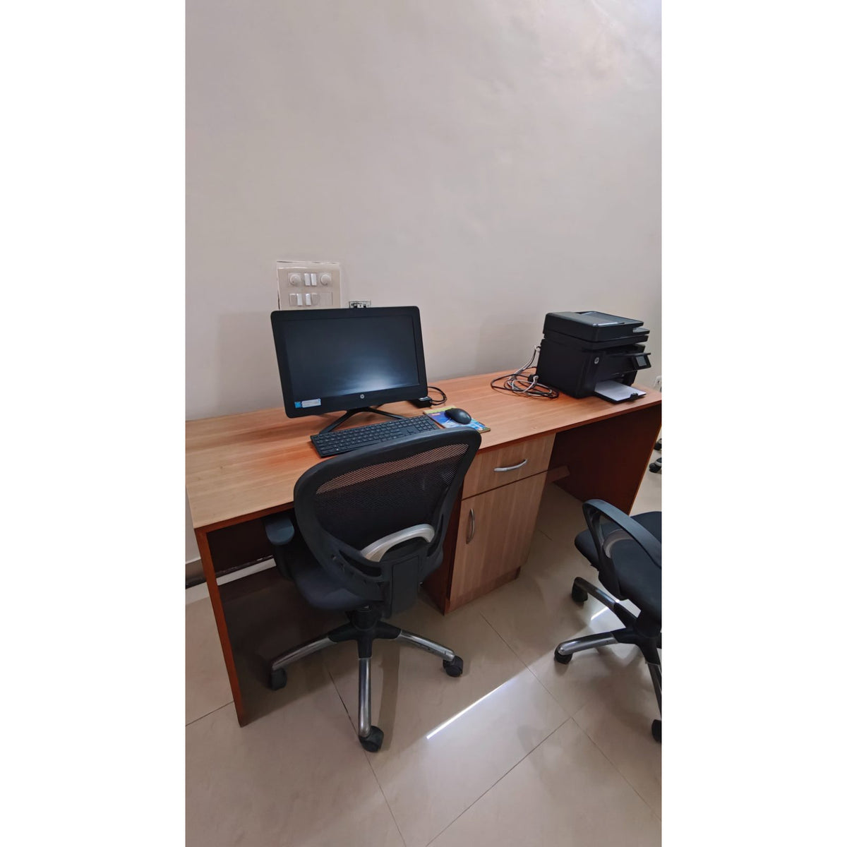 Office Set: Wall Cabinet, Desk, 2 Chairs - used office furniture in Noida - photo 4