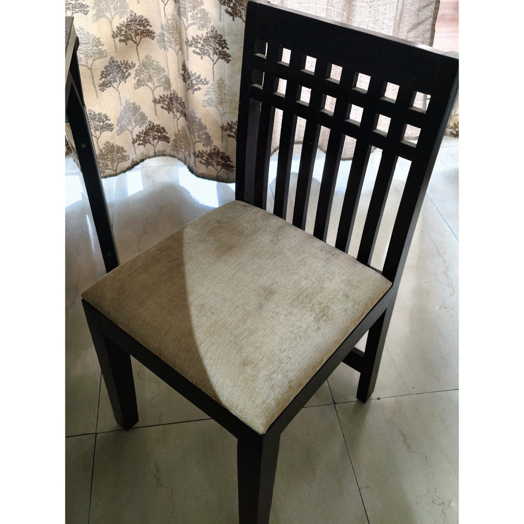 Glass Top Dining Table, 4 Sheesham Chairs - used dining set in Noida - photo 3