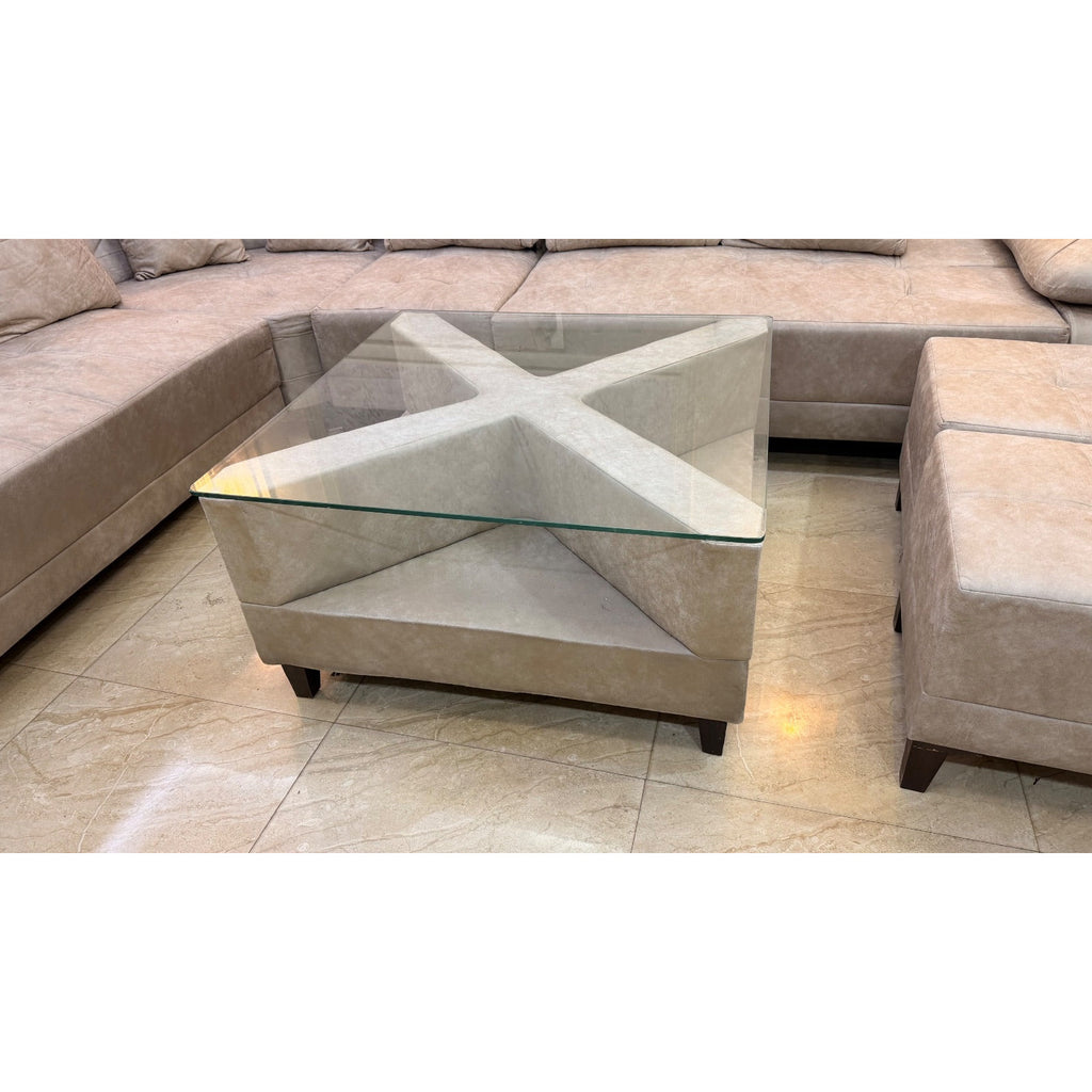 Corner Sofa, Table & 2 Ottomans - used living-room in Delhi - photo 5