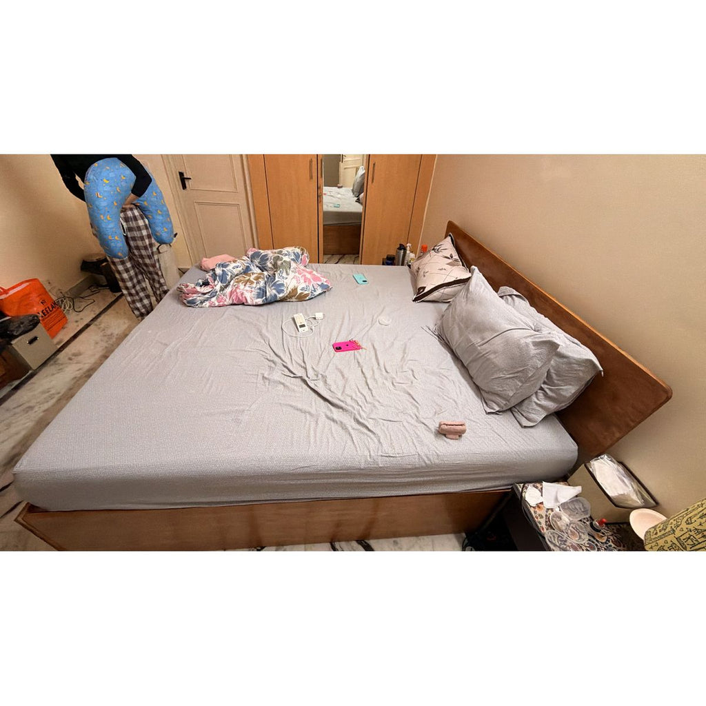 Wakefit Queen Size Bed + Memory Foam Mattress (78×60 inch)