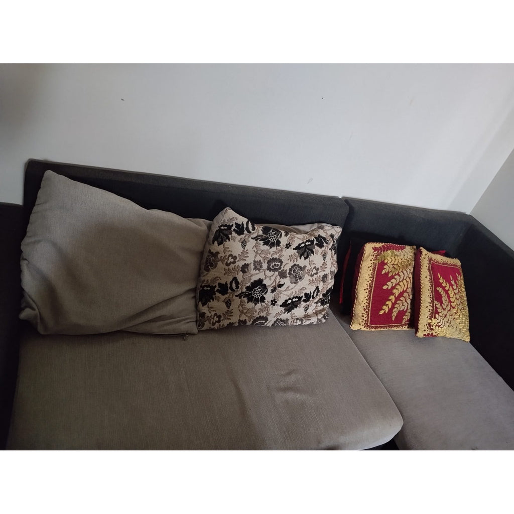 7-Seater L-Shaped Sofa - used living room in Gurugram - photo 3