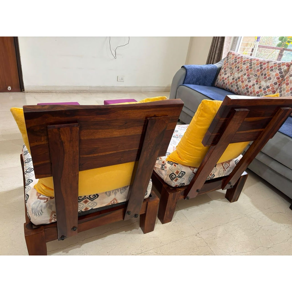 Pair of sheesham wood chairs with cushions - photo 4