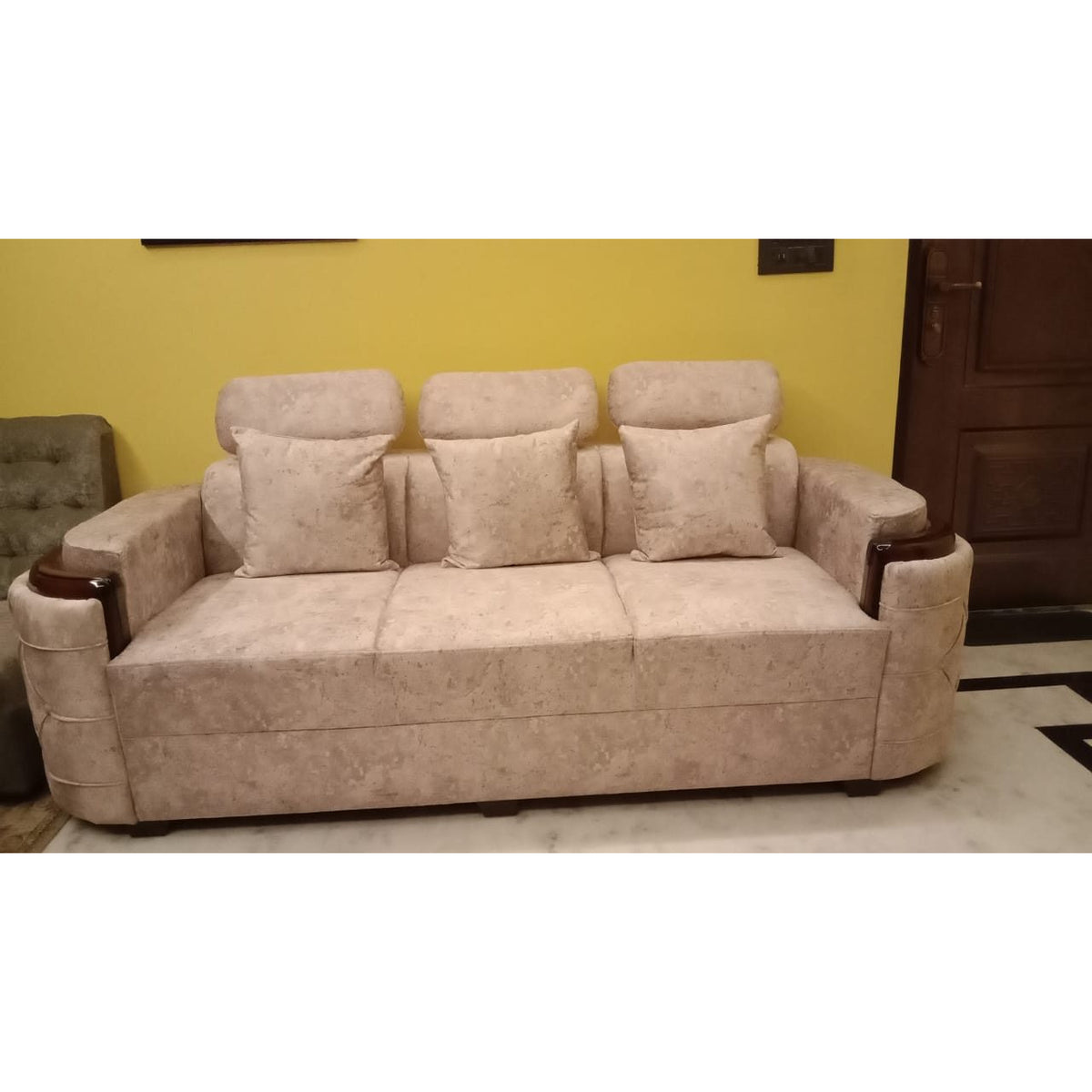 2 Cream 3-Seater Sofas - used living room in Delhi - photo 3