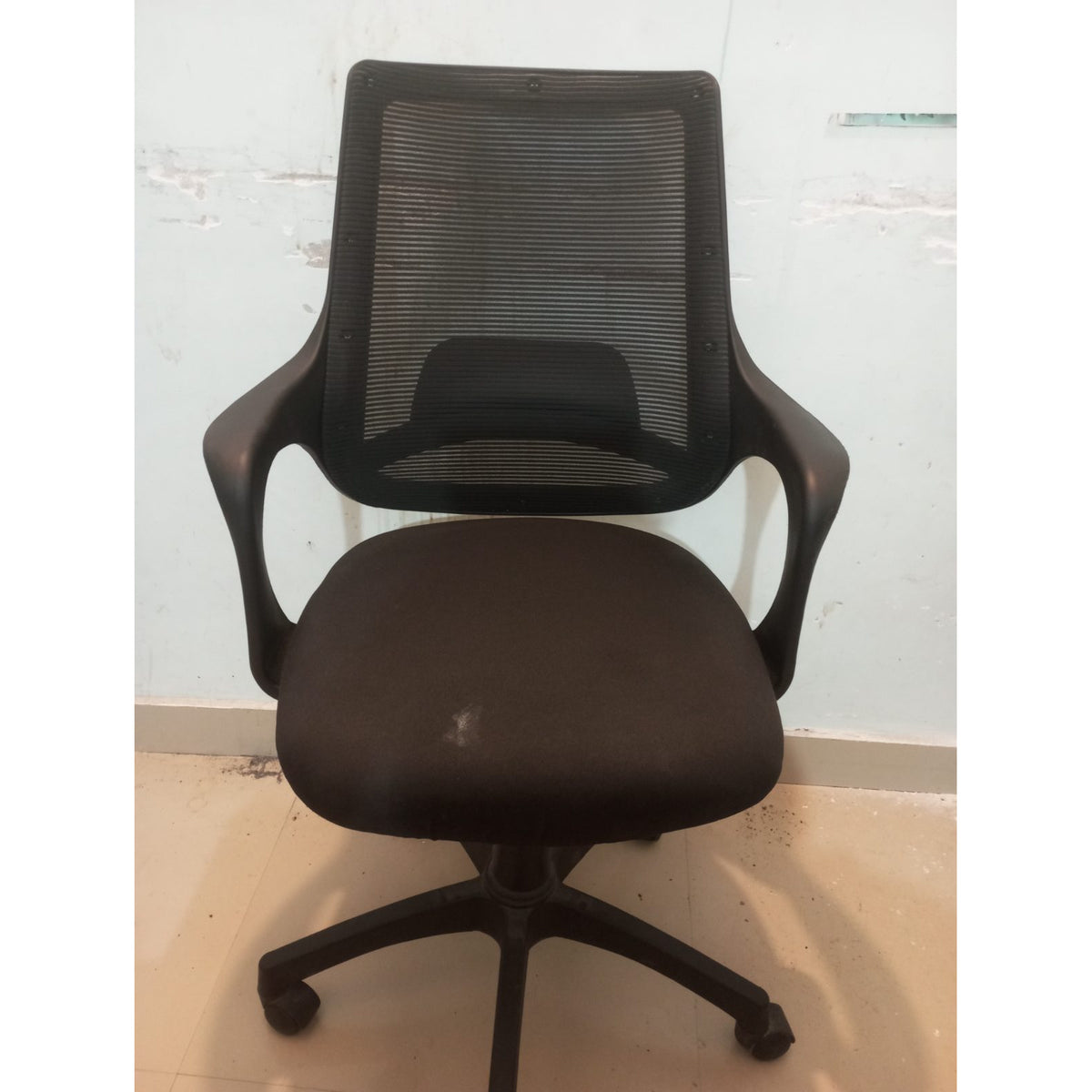Mesh Back Office Chair - used study and office in Delhi - photo 1
