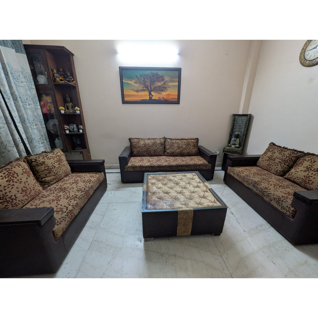 7-Seater Sofa Set with Centre Table - used sofa in Ghaziabad - photo 5