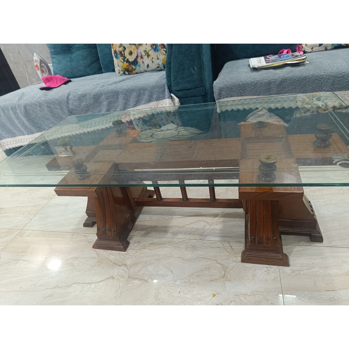 Wooden Centre Table with Glass Top (4×2 ft)