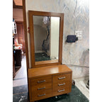 Sheesham dressing table with mirror - used bedroom in Noida - photo 3