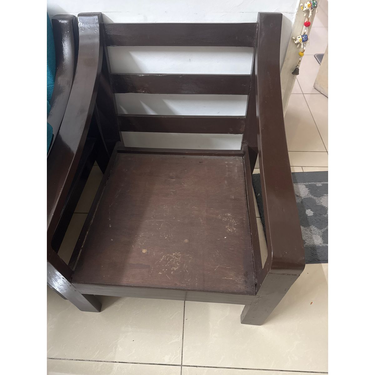 4-Seater Sofa Set with Central Table