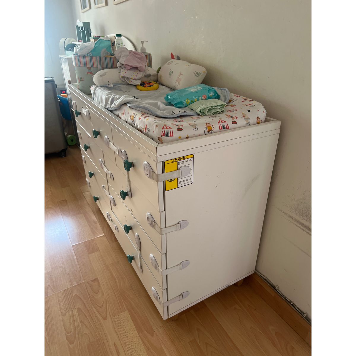 Baby Clothes Chest of Drawers - Right Angle