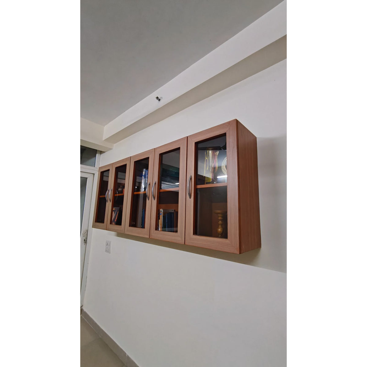 Office Set: Wall Cabinet, Desk, 2 Chairs - used office furniture in Noida - photo 2