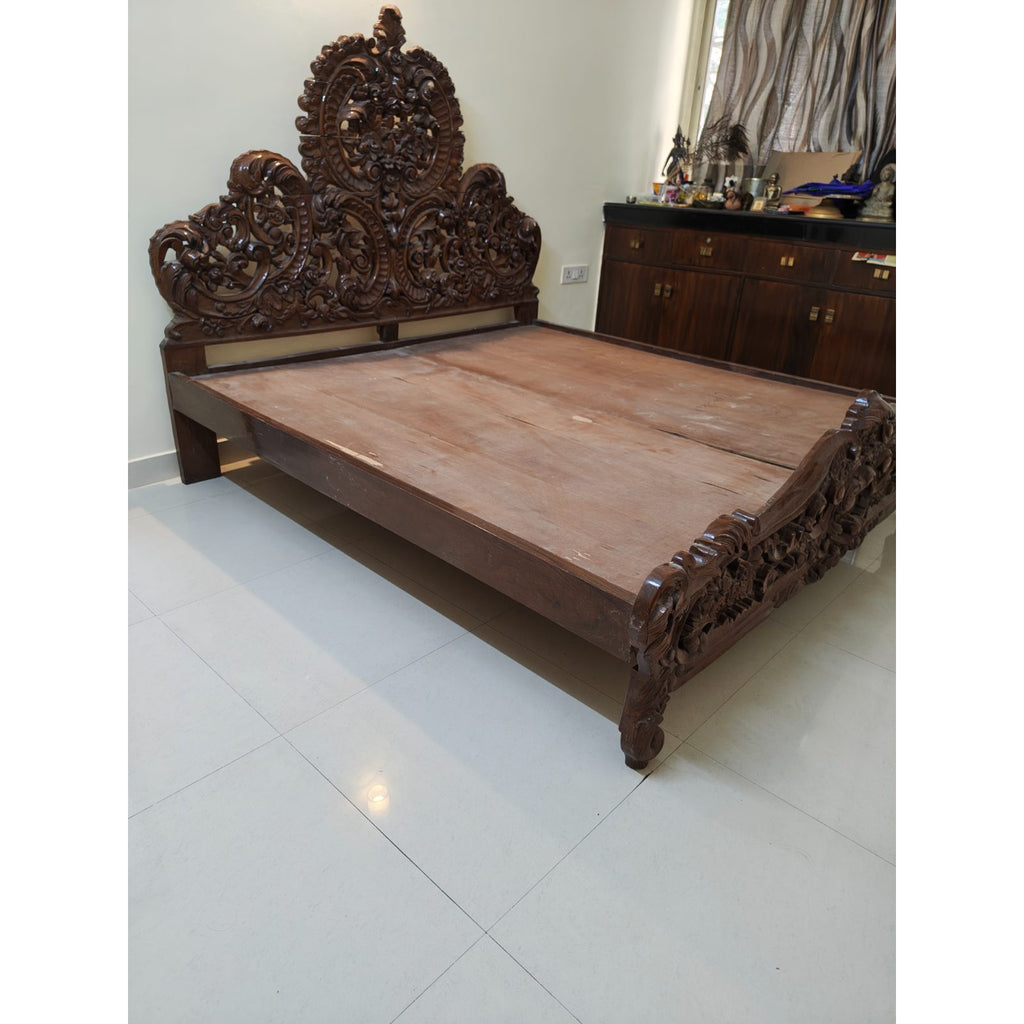Carved Teak Double Bed - used bedroom in Delhi - photo 2