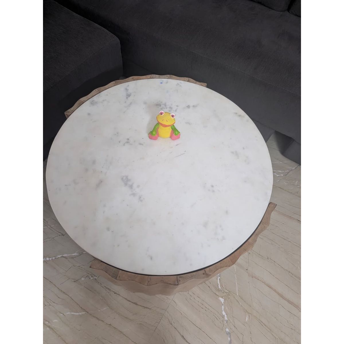 Round center table left side view