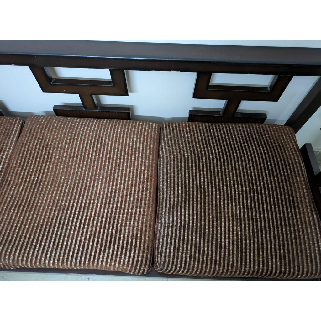 3+1+1 Wooden Sofa Set with Centre Table - used Living Room in Delhi - photo 4