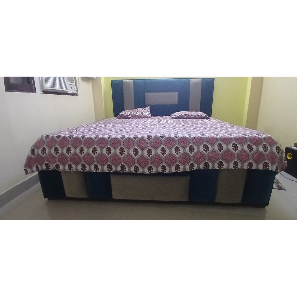 Double Box Bed with Mattresses - used bedroom in Delhi - photo 2