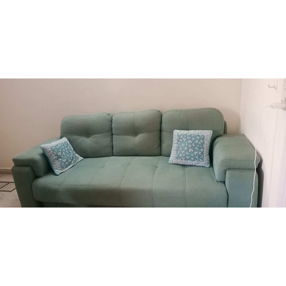 Teal 3+2 Sofa Set - used living room in Delhi - photo 4