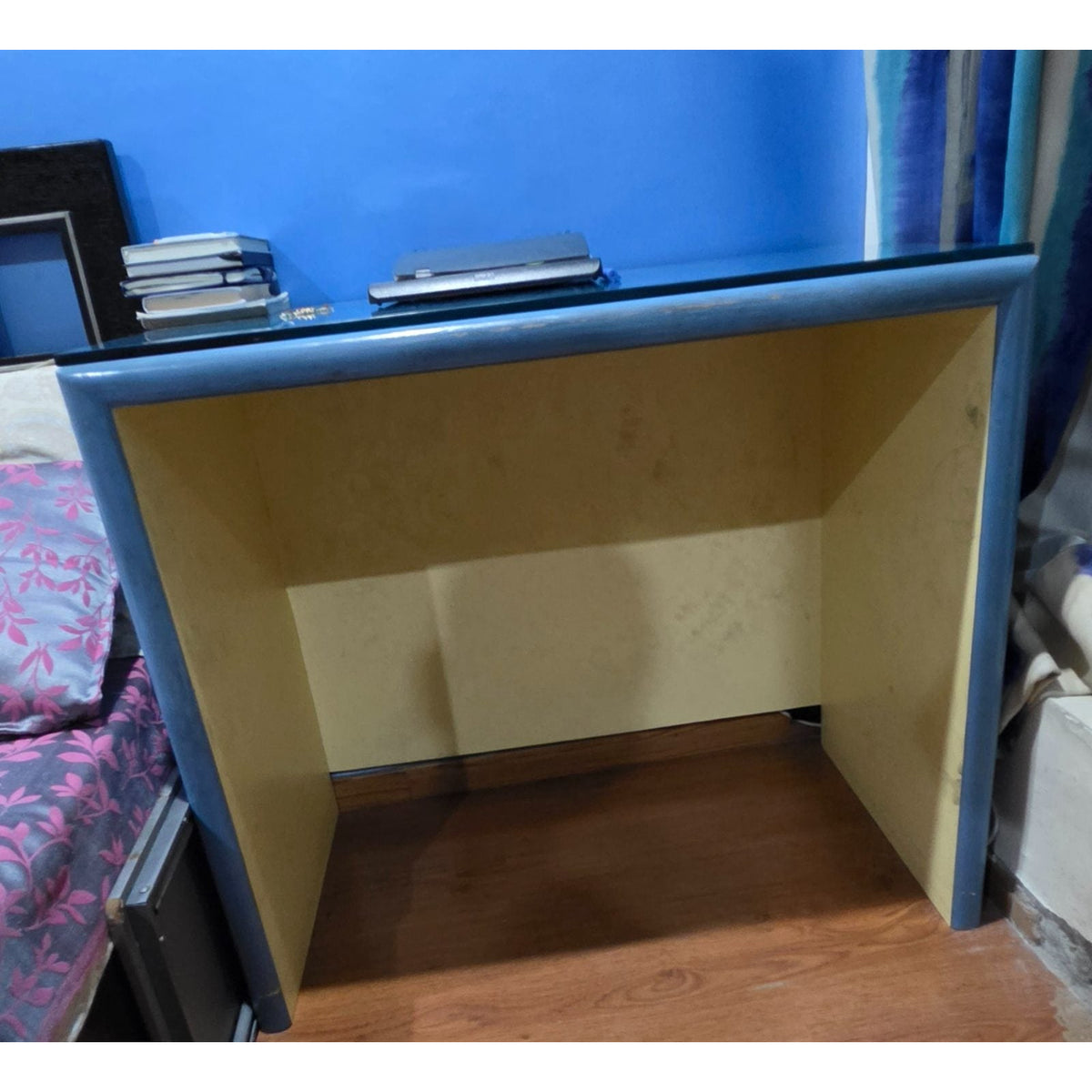 Glass Top Study Table, Blue - used study table in Gurugram - photo 2