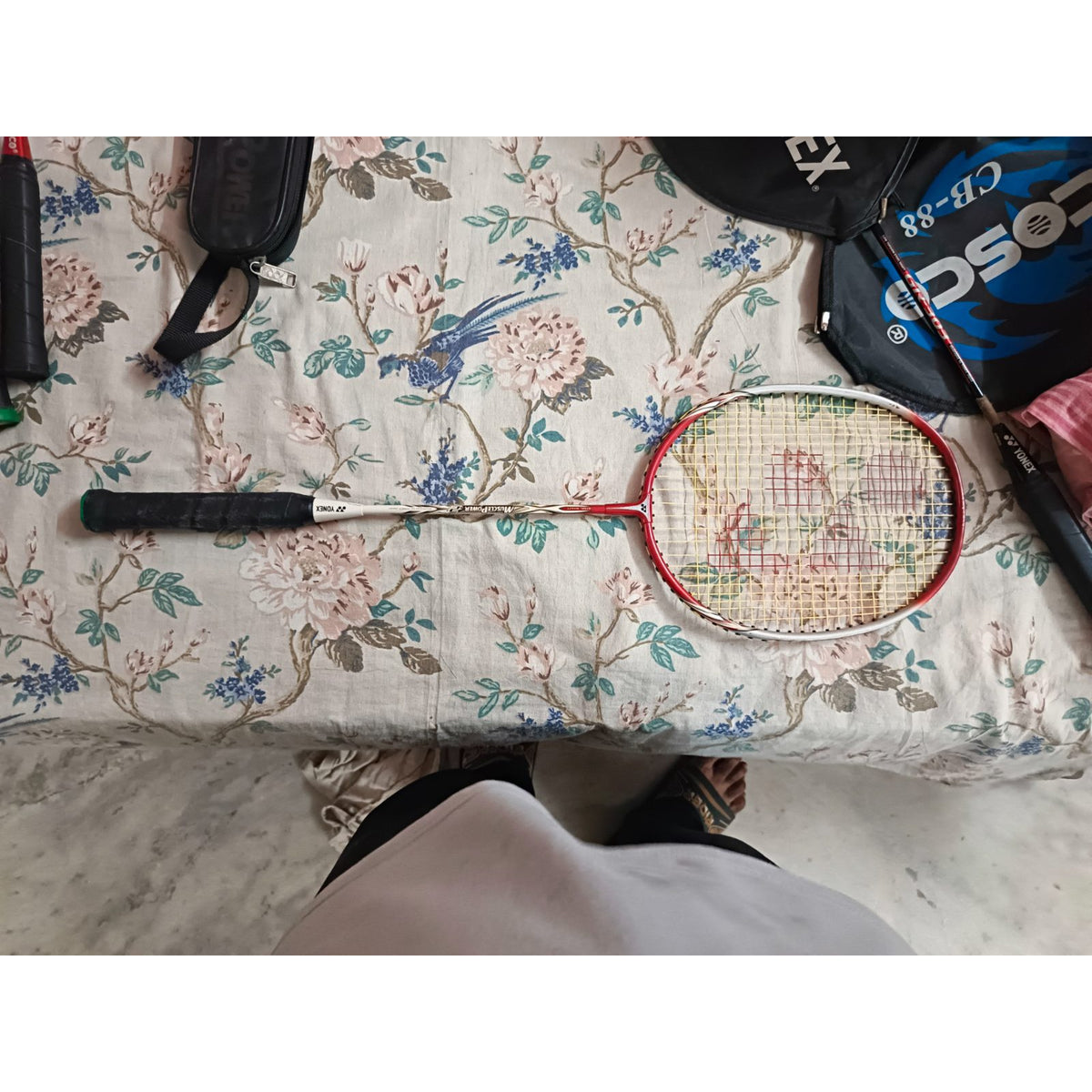 Yonex & Cosco Rackets, Set of 4 - used other in Delhi - photo 4