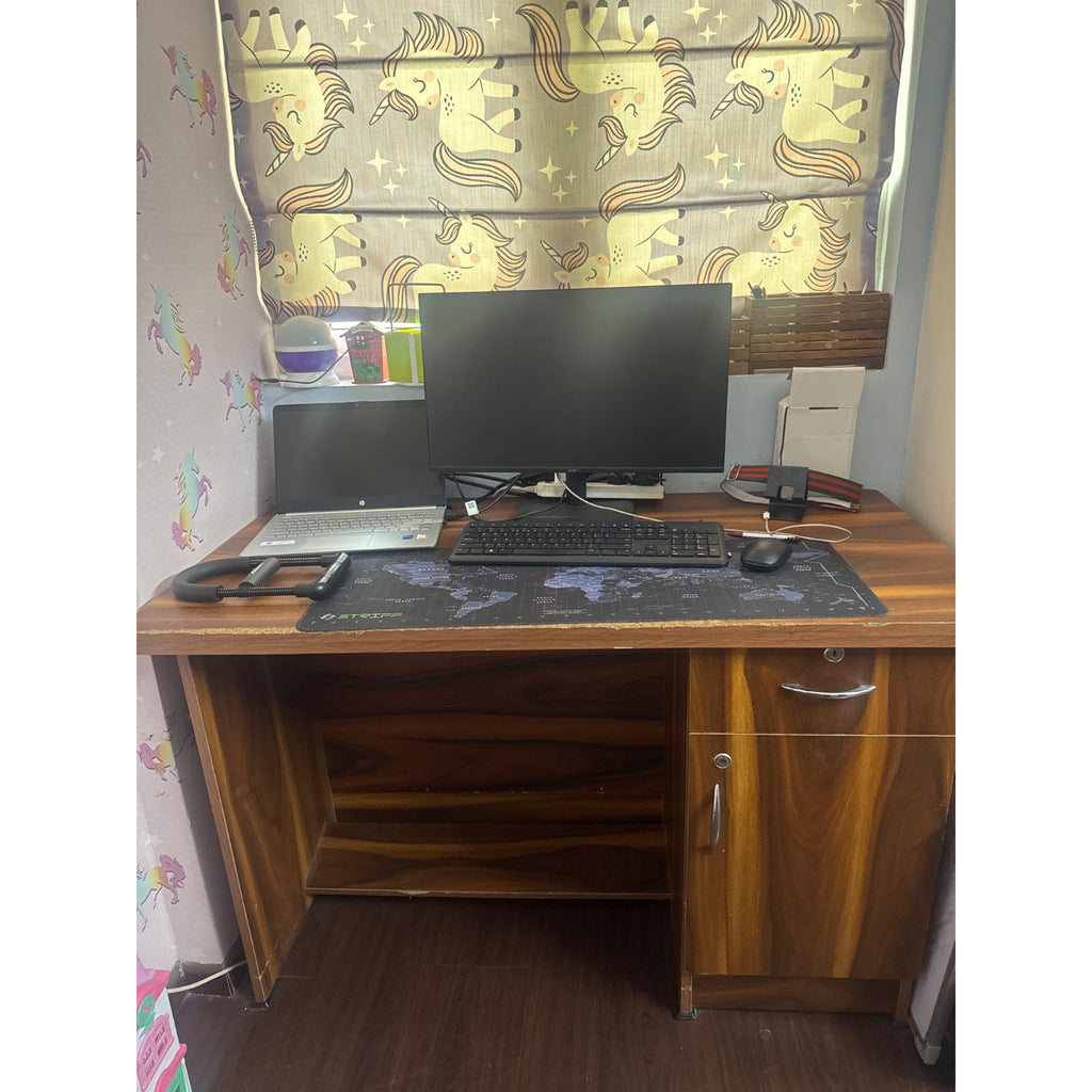 Study Table with Cabinet - used study-office in Gurugram - photo 1