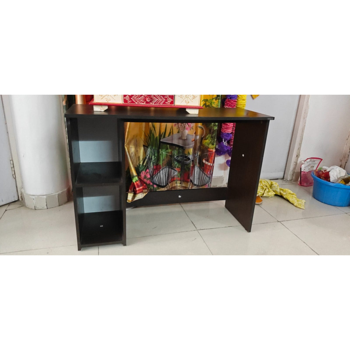 Wenge Engineered Wood Study Desk with Shelves - used Study & Office in Noida - photo 3