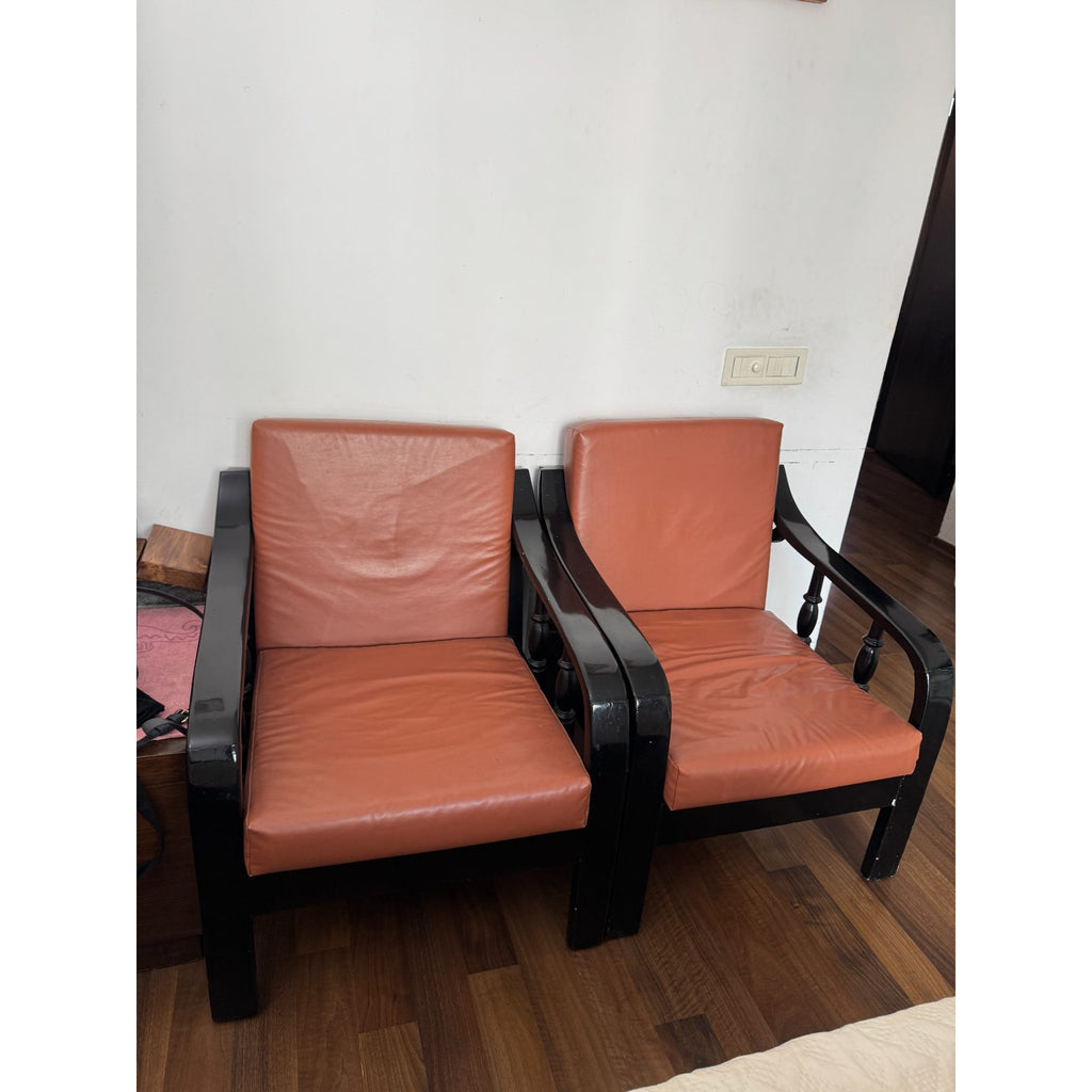 Wooden Sofa Set, 3+1+1 - used living-room in Delhi - photo 3