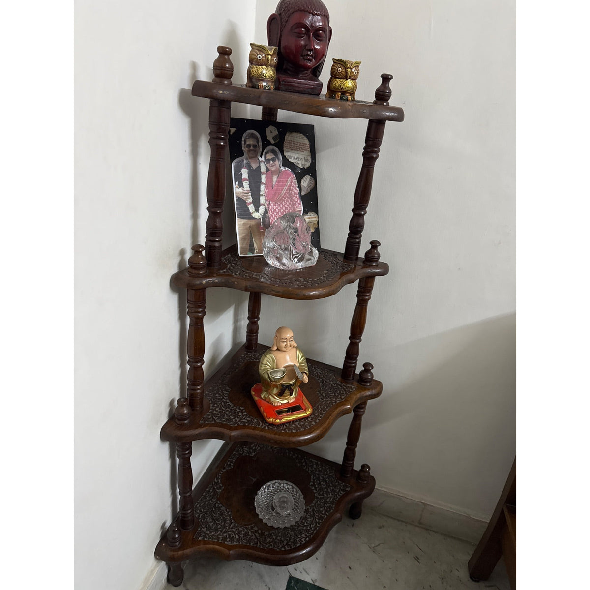 Four-Tier Wooden Corner Display Shelf - used Living Room in Delhi - photo 2