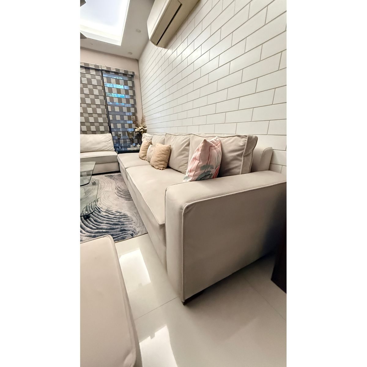 L-Shape Sofa Set with 2 Pouffes & Glass Centre Table