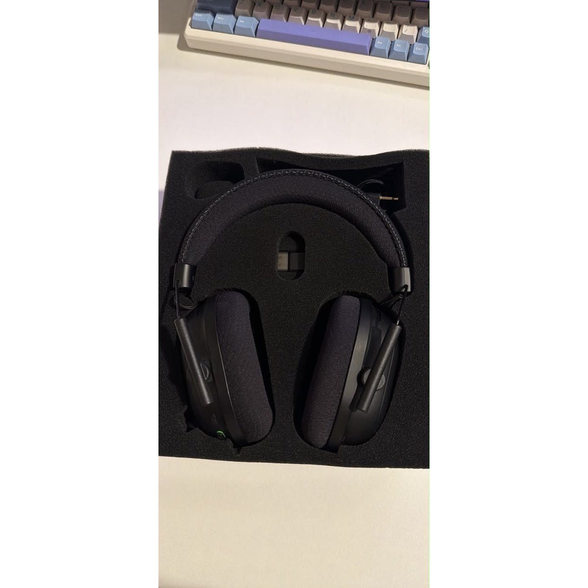 Razer BlackShark V2 Pro Headset - used headphones in Gurugram - photo 1