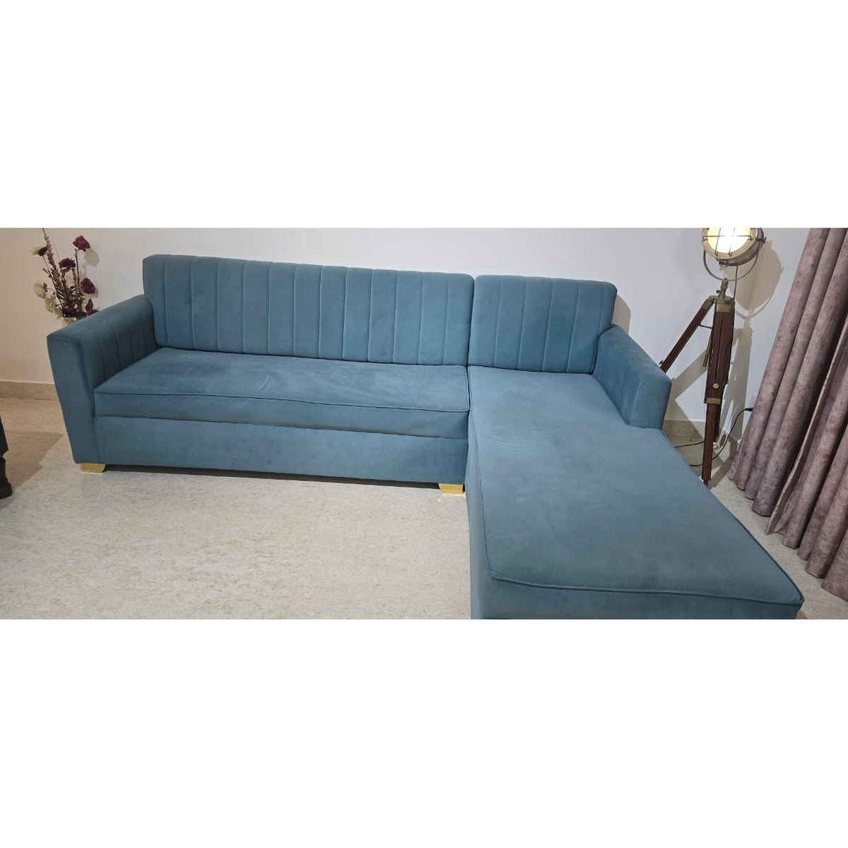 Suede L-Sofa with Armchairs - used living room in Gurugram - photo 1