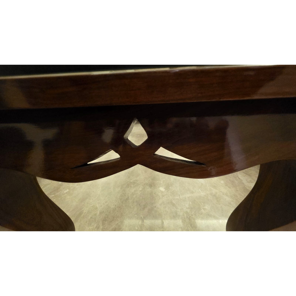 Sheesham Wood Coffee Table with Glass Top - used living-room in Gurugram - photo 5