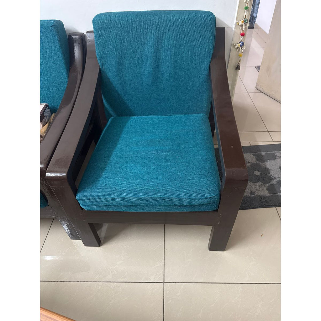 4-Seater Sofa Set with Central Table