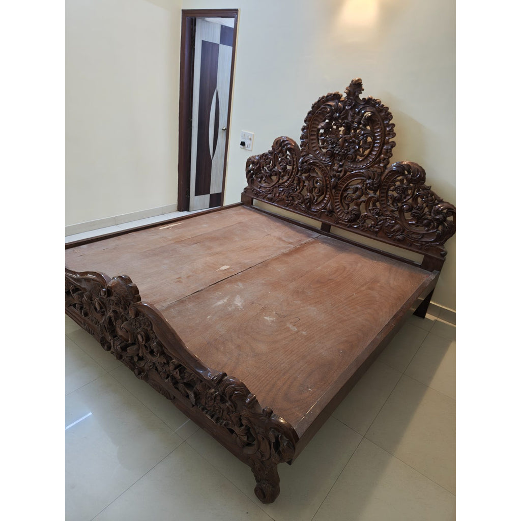 Carved Teak Double Bed - used bedroom in Delhi - photo 3