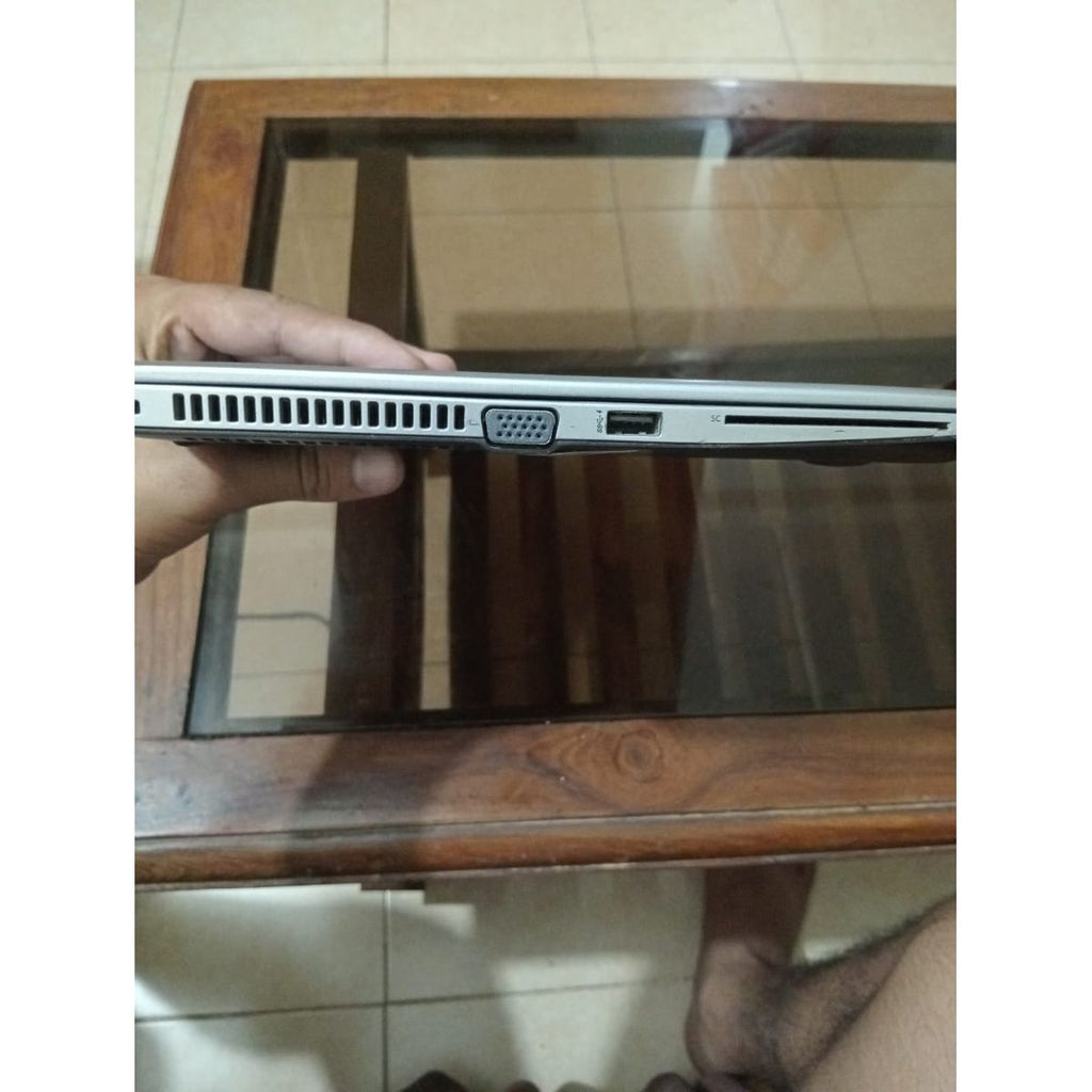 HP EliteBook Laptop (8GB RAM / 256GB SSD)