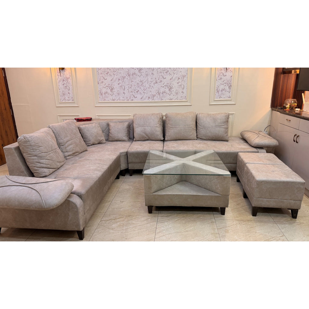 Corner Sofa, Table & 2 Ottomans - used living-room in Delhi - photo 10