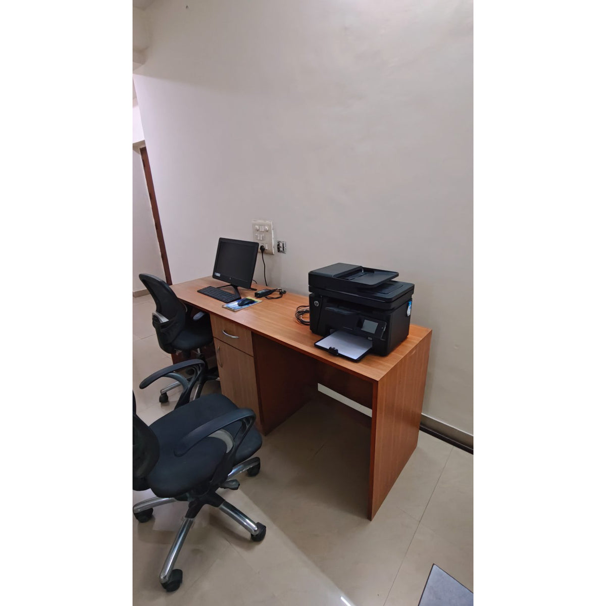 Office Set: Wall Cabinet, Desk, 2 Chairs - used office furniture in Noida - photo 5