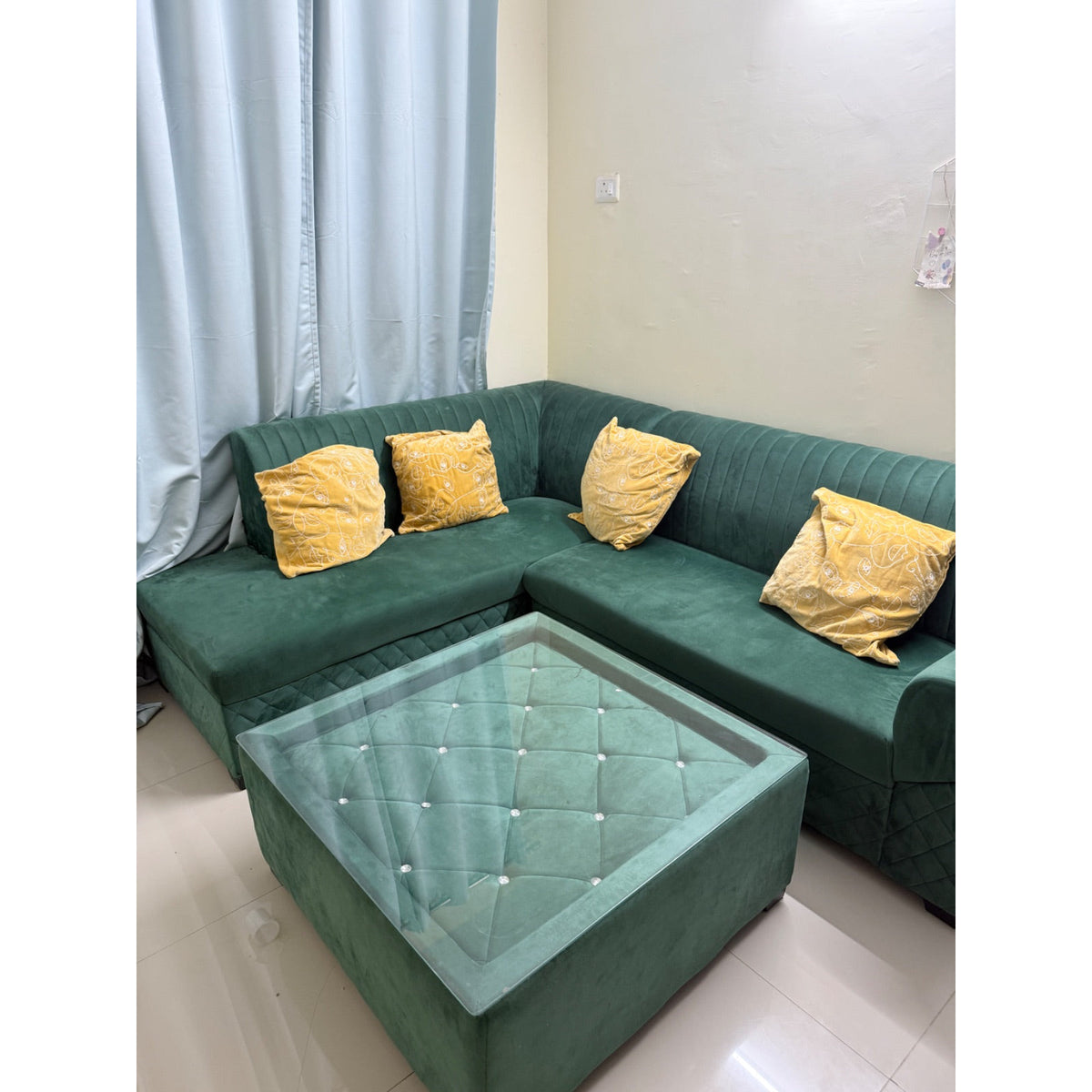 Green L-Shaped Sofa Set - used living room in Gurugram - photo 3